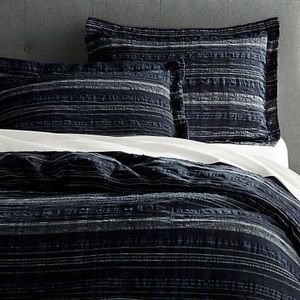 Crate & Barrel Duvet & Sham Set